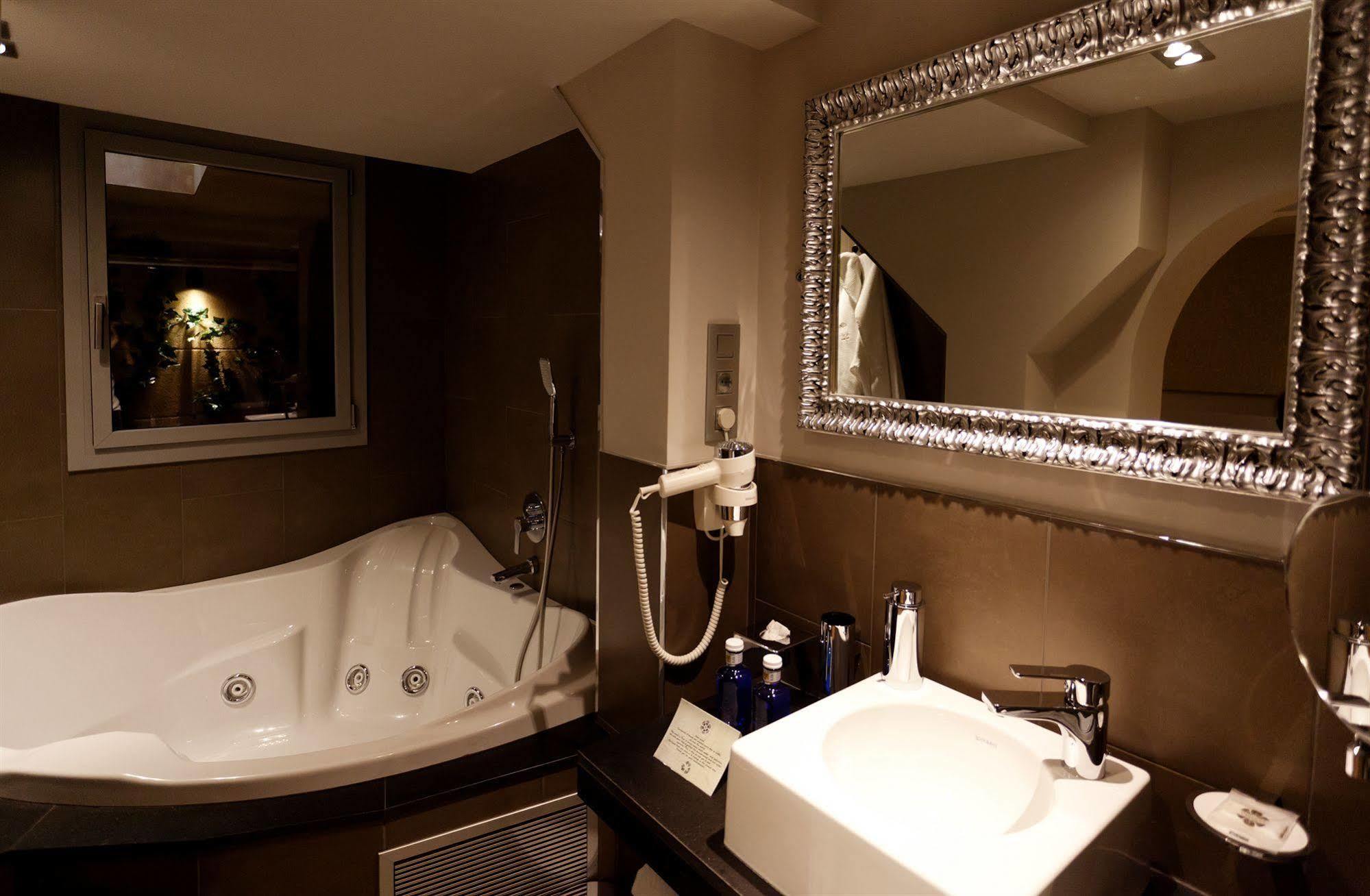 Vasanta Powered By Sonder Hotel Barcelona Ngoại thất bức ảnh